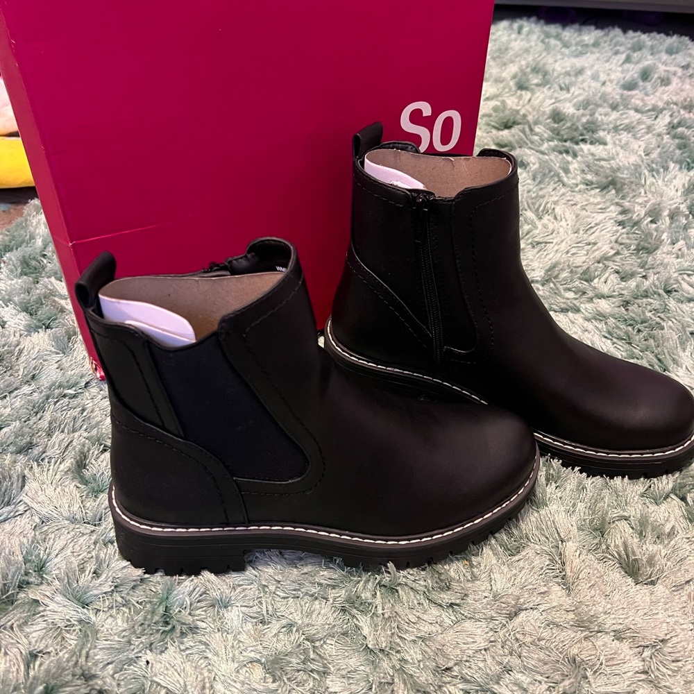 Chunky boots